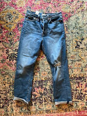 Levi's Wedgie Straight Leg